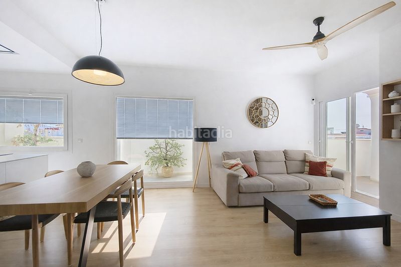 Foto af207ab3-0df5-4573-95a9-ecee8c5841d5. Àtic amb aparcament a Centro Estepona