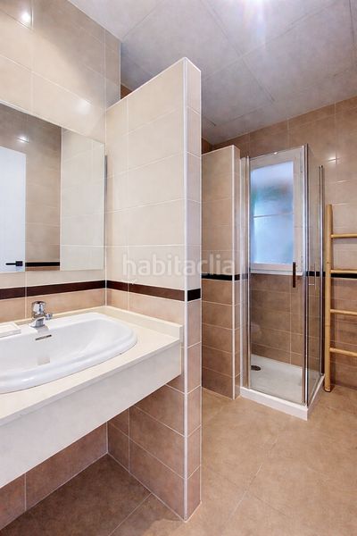 Foto c19fc278-4224-4b84-ac77-9f598f4264f6. Àtic amb aparcament a Centro Estepona