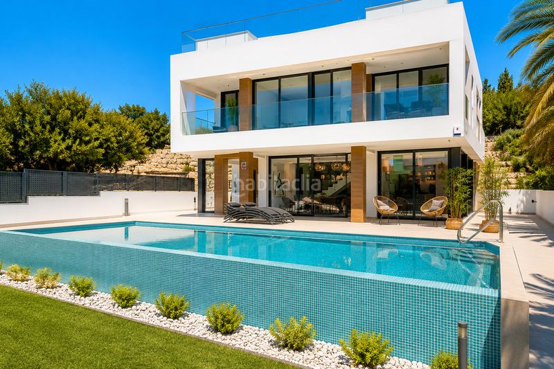 Foto 4e15d9ef-3da7-4e59-9c94-dd5ad25a916f. Casa amb aparcament piscina a Valle Romano Golf Estepona