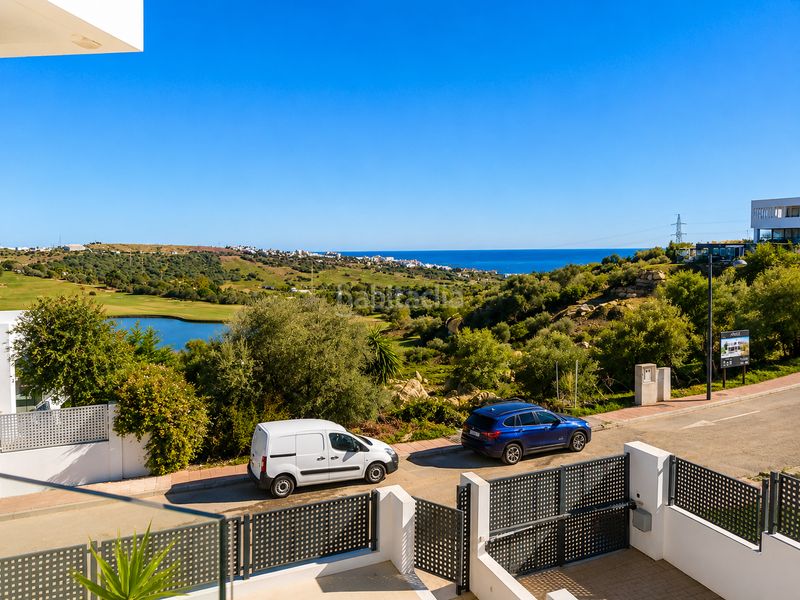 Foto 69844d8e-a322-4fde-8302-2da65c5086d3. Casa amb aparcament piscina a Valle Romano Golf Estepona