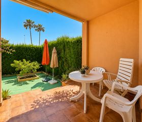 Casa adossada a Nueva Atalaya. Casa adosada en diana park, con patio privado, en una comunidad