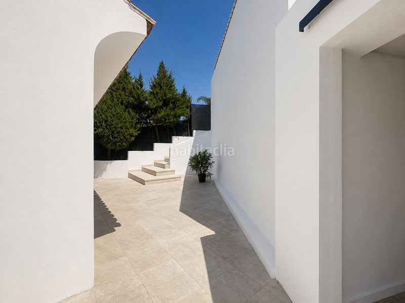 Foto 361b60d7-9682-4aeb-b3d0-b48f7afe4d5c. Casa amb aparcament piscina a Valle Romano Golf Estepona