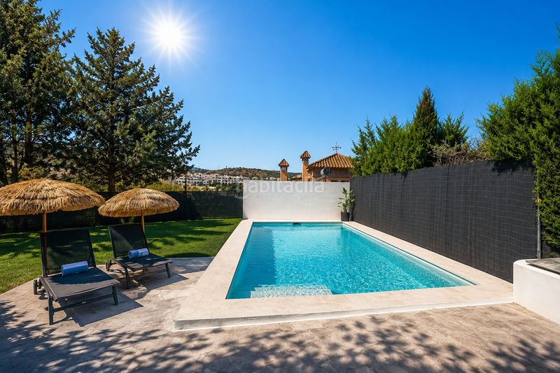 Foto cf573064-86d9-4d00-bdc6-8a6232c8908d. Casa amb aparcament piscina a Valle Romano Golf Estepona
