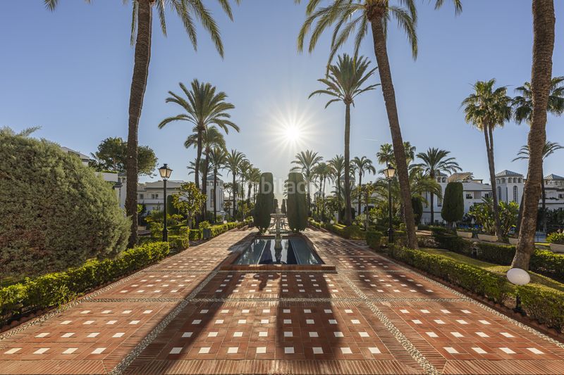 Foto e1d4a76a-6257-4d5d-87fc-90437e617da6. Àtic amb aparcament piscina a El Velerín Estepona