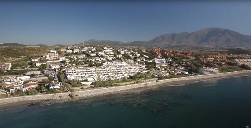 Foto d94f0acd-162c-4ca4-8570-857aff2c2ec2. Terreny residencial a Buenas Noches Estepona