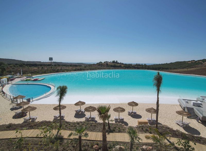 Foto 62e42157-d0b1-43cc-825b-b9d3f7e5a076. Apartament amb aparcament piscina a Casares pueblo Casares