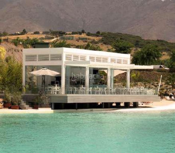 Foto cfdc0bfe-ca7e-4cc4-86e2-da91dc6b0db6. Apartament amb aparcament piscina a Casares pueblo Casares