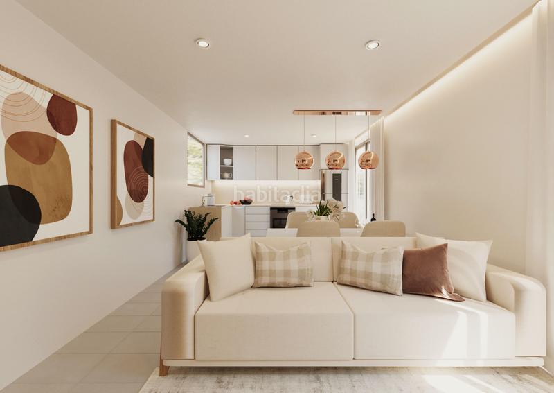 Foto 06fde707-92a4-4e97-8b67-41bd45ae718e. Ático  nuevo de 3 dormitorios con solarium y piscina privada en el centro en Estepona