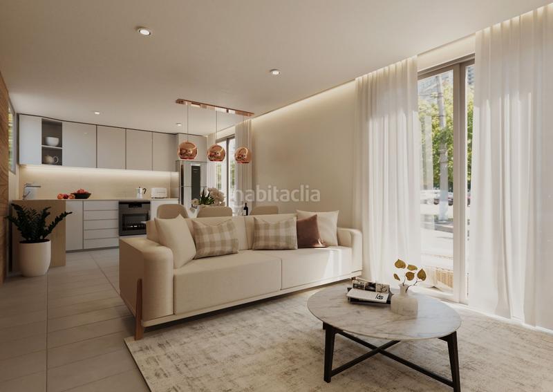 Foto 5cd1a24c-078e-4fab-ae13-71555da5d56d. Ático  nuevo de 3 dormitorios con solarium y piscina privada en el centro en Estepona