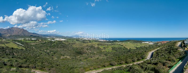 Foto fd9caa81-51b9-40b8-ae55-8e447243aea2. Apartament amb aparcament piscina a Casares golf - Casares del sol Casares