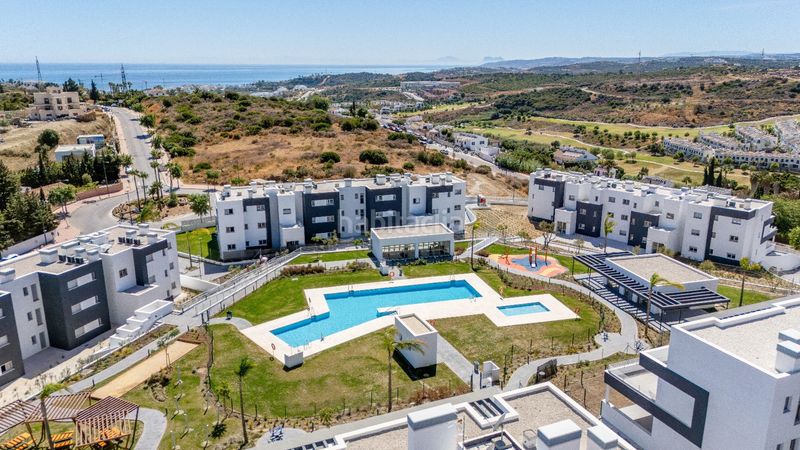 Foto ebeb4925-0516-4daa-b038-ebabcb0a5a60. Planta baixa amb aparcament piscina a Valle Romano Golf Estepona