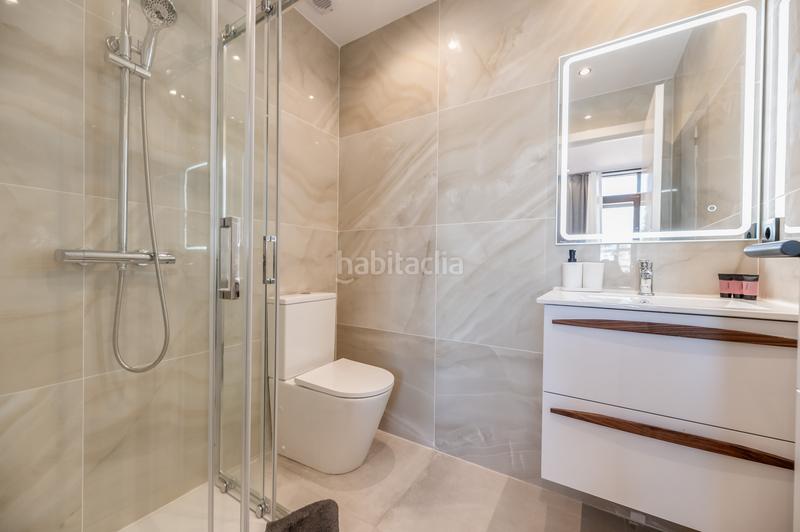 Foto 4edd52e4-457a-4529-b09d-c27fafe1924a. Apartamento 2 apartamentos en complejo junto a la playa en paraiso barronal en Estepona