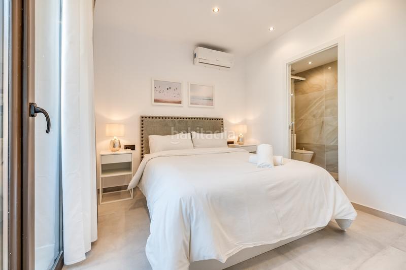 Foto 84358a73-b295-4217-993a-d364a8da4d91. Apartamento 2 apartamentos en complejo junto a la playa en paraiso barronal en Estepona