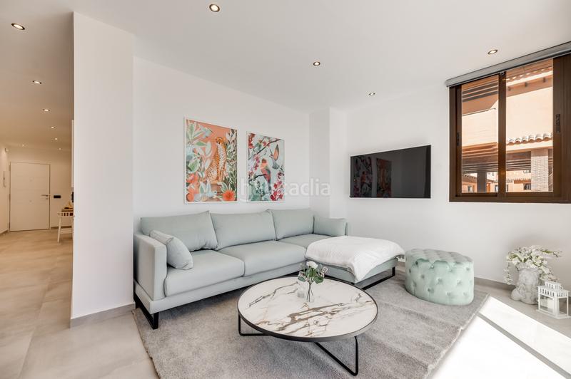 Foto 9364fb59-f4ac-43ac-be1c-449907645e23. Apartamento 2 apartamentos en complejo junto a la playa en paraiso barronal en Estepona