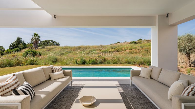Foto d20b3772-7b2a-476d-b6cb-a47f28a4c0dc. Casa amb aparcament piscina a Estepona golf Estepona