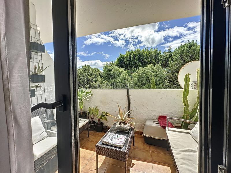 Foto 05738e8f-dbcc-40ae-a7d8-8143db24b640. Planta baixa amb aparcament piscina a Seghers Estepona