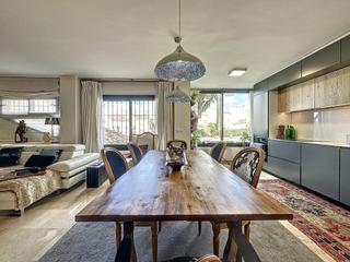Planta baja en Seghers. Bajo dúplex de 3 dormitorios el puerto de estepona