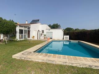 Maison à El Velerín. Casa encantadora con piscina privada cerca de la playa en el vel