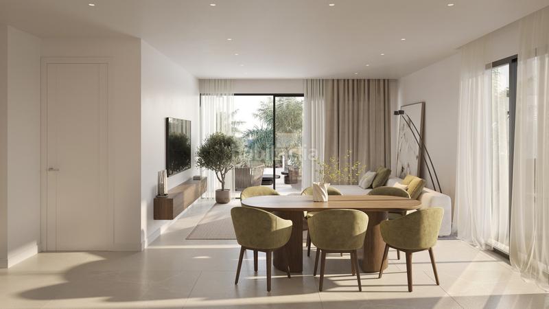 Foto f57488f2-92c1-466e-adbe-1c5ce8b9ed0e. Attico con parcheggio piscina in Bahía Dorada Estepona