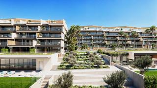 Apartament a Alcorrín. Apartamento nuevo en primera línea de playa  manilva