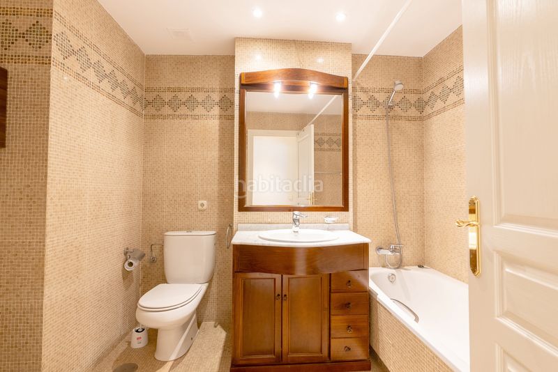 Foto 32bc2e97-d05e-4b37-ba8e-568116f94b3c. Apartament a Centro Estepona