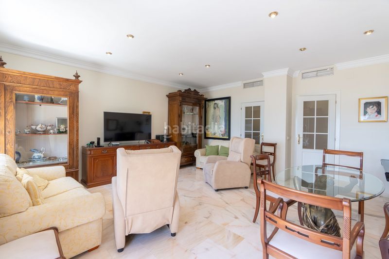 Foto 33c37dea-5c20-4dca-940d-63a99f813d4a. Apartament a Centro Estepona