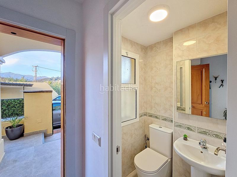 Foto 83470b59-c75b-4e73-8345-56d4ca420fff. Casa adosada adosada de 3 dormitorios con terraza y acceso directo a la piscina el padron, en Estepona