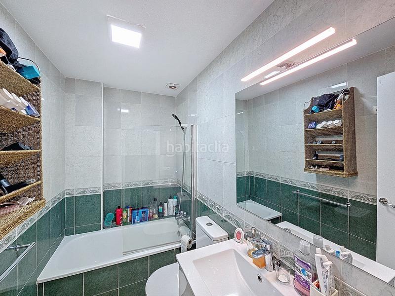 Foto a1680676-b2fa-40d8-b04e-70d9a0c6b739. Casa adosada adosada de 3 dormitorios con terraza y acceso directo a la piscina el padron, en Estepona
