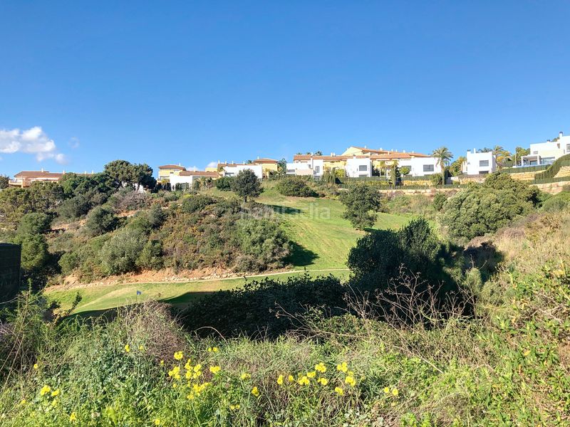 Foto 3a3a7a98-59f2-4a69-82be-67cdc0e049d2. Terreny residencial a La Concha - Resina Golf Estepona