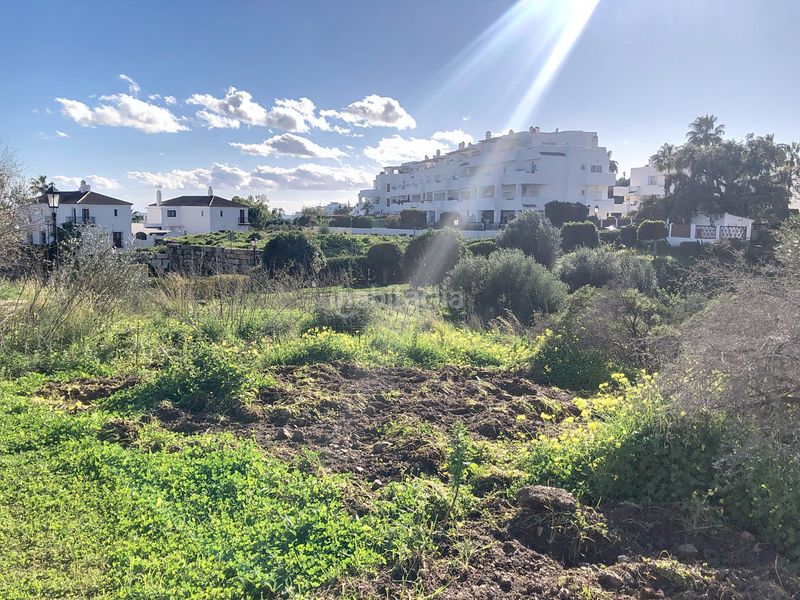 Foto 653c4d2e-890b-4d93-ad54-6b4a4da8bb81. Terreny residencial a La Concha - Resina Golf Estepona