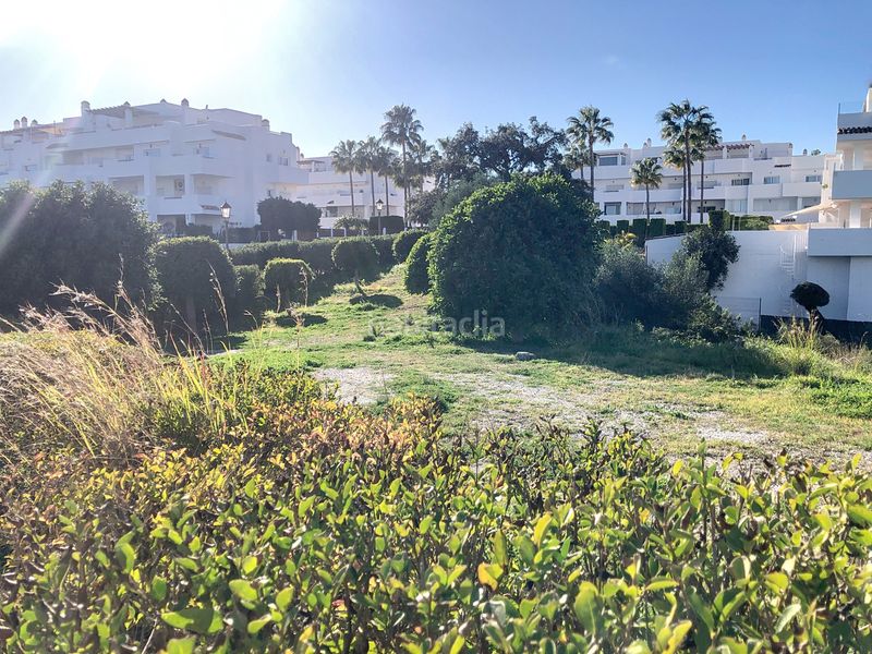 Foto ea9d2b83-e23d-4ef1-8af1-a4ae69a21d51. Terreny residencial a La Concha - Resina Golf Estepona