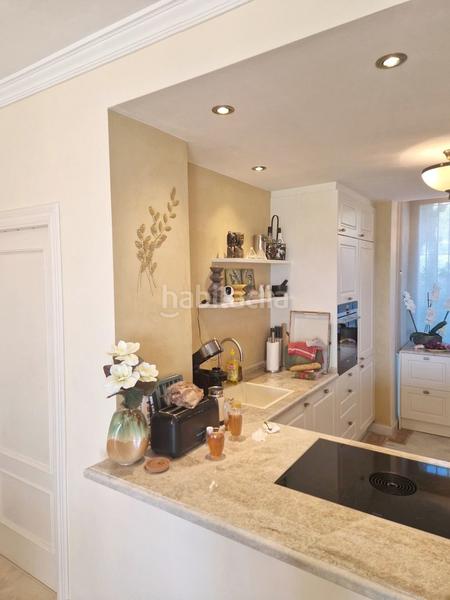 Foto 26a337d6-0a1f-4666-860f-5ac22e5efe70. Planta baja apartamento en planta baja con vistas al mar y acceso directo a la playa la perla de la bahía, en Casares