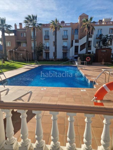 Foto 50b53d80-75b2-4455-9f34-e80e745d1d7f. Planta baja apartamento en planta baja con vistas al mar y acceso directo a la playa la perla de la bahía, en Casares