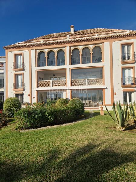 Foto 81b67cf1-bf81-4890-b285-718446e40acd. Planta baja apartamento en planta baja con vistas al mar y acceso directo a la playa la perla de la bahía, en Casares