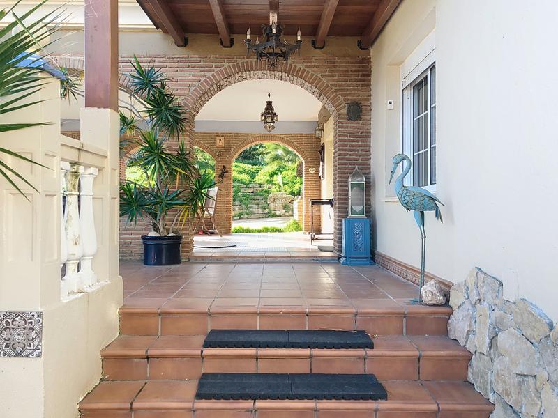 Foto 8cca5795-9a0d-4bc2-8a28-2e618768abaf. Casa con parcheggio piscina in Guadalobón Estepona