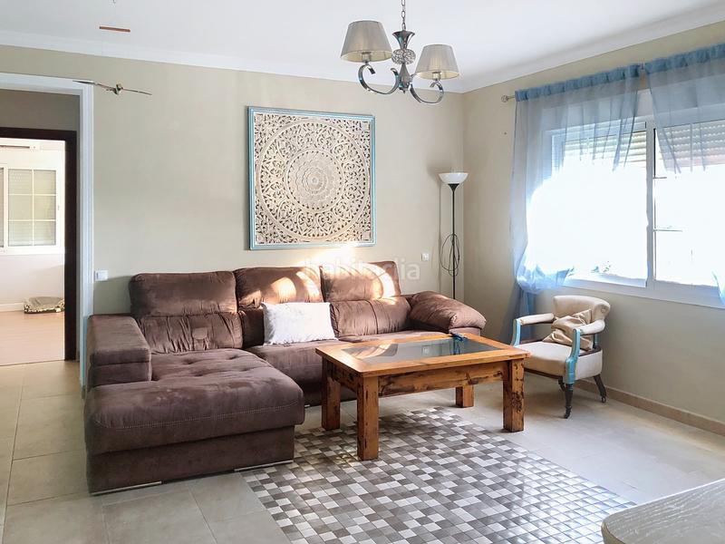 Foto c63b4b45-d79c-4610-8645-05bbda210354. Casa con parcheggio piscina in Guadalobón Estepona