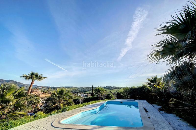 Foto cd1222e7-eb47-4f76-a367-a5bfa6e865b3. Casa con parcheggio piscina in Guadalobón Estepona