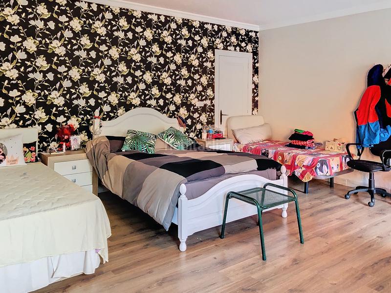 Foto d34c07ae-3c0e-46da-b1e0-7c934bb78a9c. Casa con parcheggio piscina in Guadalobón Estepona