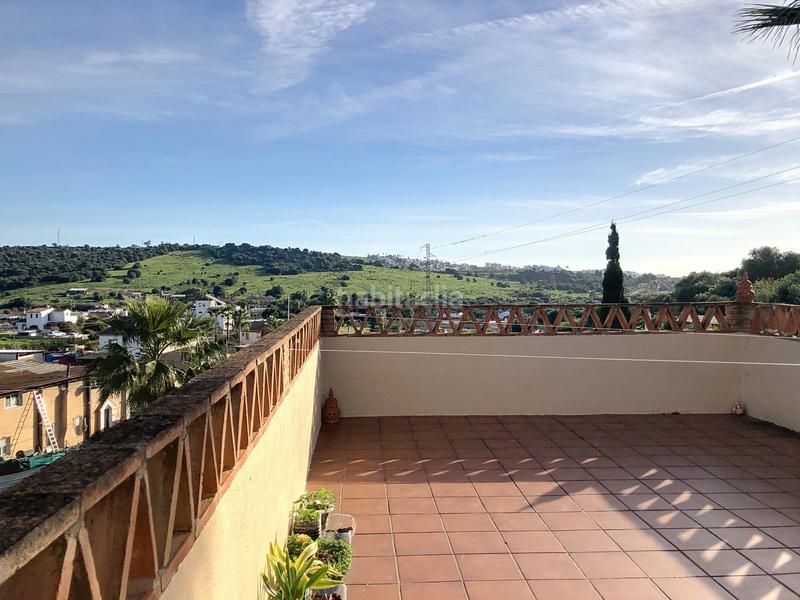 Foto e9790443-88c2-4a3c-965c-0a8656ca9ae9. Casa con parcheggio piscina in Guadalobón Estepona