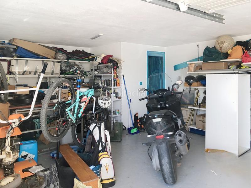 Foto f3c30e51-472b-4295-afbc-59775563a85a. Casa con parcheggio piscina in Guadalobón Estepona