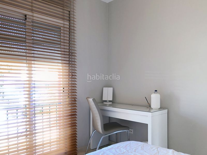 Foto d150097c-f253-4313-9771-9fe19eb3ba32. Casa adossada amb aparcament piscina a La Concha - Resina Golf Estepona