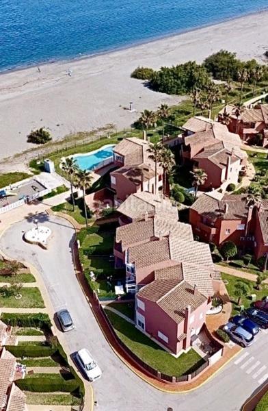 Foto 2eb5be89-5b80-4a41-9e41-9b6d2464d9eb. Casa a schiera con parcheggio piscina in Alcorrín Manilva