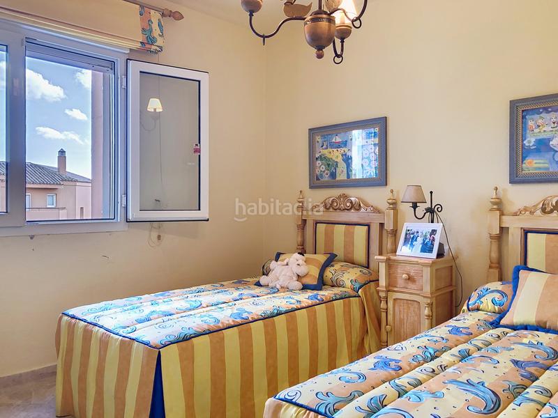 Foto 77cf1779-ba93-45fa-a102-1a58aec5852d. Casa a schiera con parcheggio piscina in Alcorrín Manilva