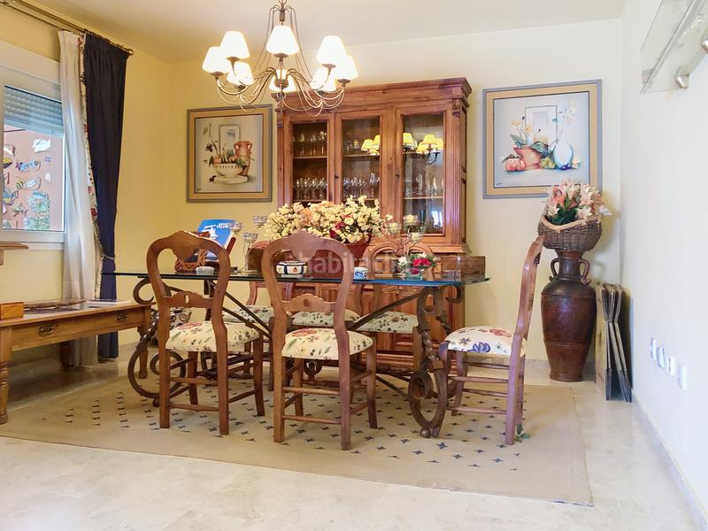 Foto 8ec60271-3026-4e13-873d-ef6996b8291e. Casa a schiera con parcheggio piscina in Alcorrín Manilva