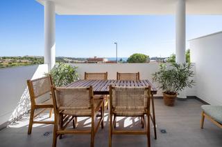 Appartement à Valle Romano Golf. Piso de 3 dormitorios con con vistas abiertas en valle romano go