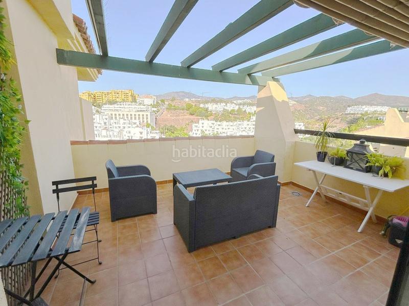 Foto 5890f3c8-e794-49c6-a9ea-b20f42f11a23. Àtic amb aparcament a La Concha - Resina Golf Estepona