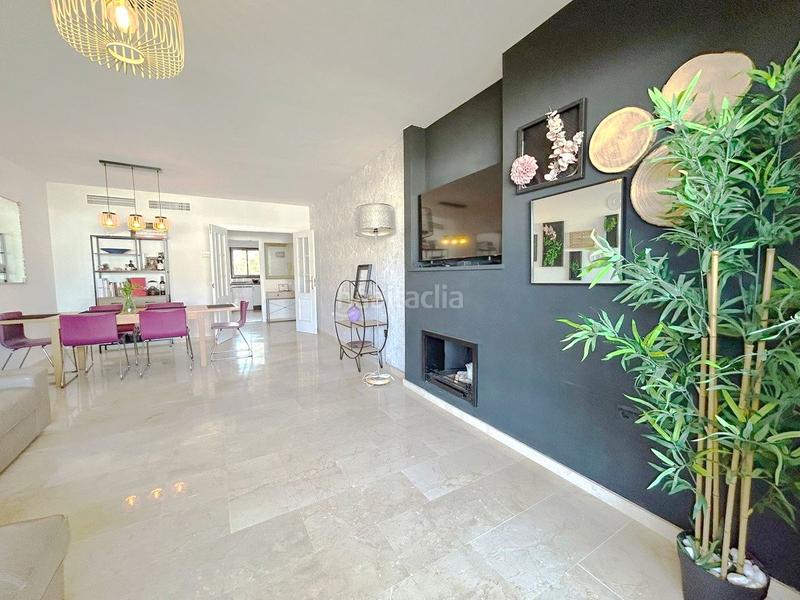 Foto 69470eb3-a4b0-4640-8393-fd53e31a2fb8. Àtic amb aparcament a La Concha - Resina Golf Estepona