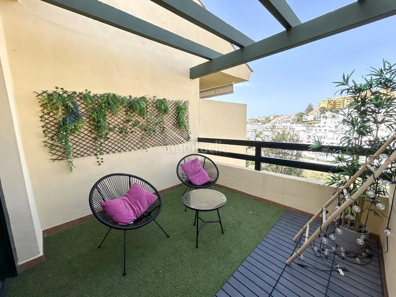 Foto b7ad1af3-2111-4e6c-98ac-3d947e7f7d67. Àtic amb aparcament a La Concha - Resina Golf Estepona