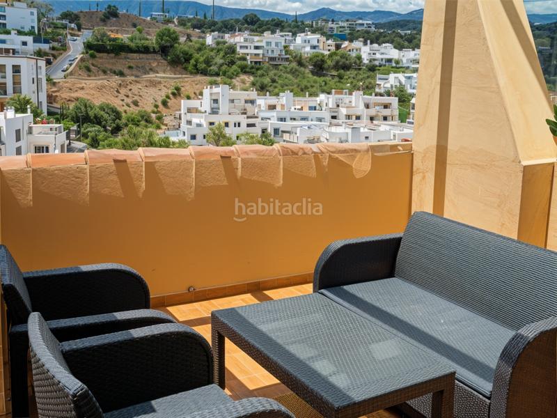 Foto ef9db6aa-3dc0-448e-aa3b-eea6b3c70716. Àtic amb aparcament a La Concha - Resina Golf Estepona