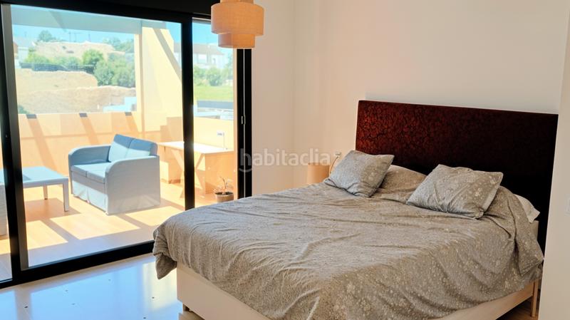 Foto f29c670a-ecb7-4ce5-8342-44016d310211. Àtic amb aparcament a La Concha - Resina Golf Estepona